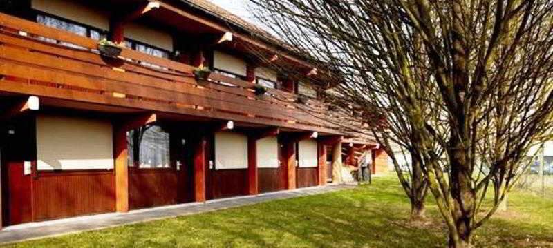 Campanile Nature - Cergy Saint Christophe Exteriör bild